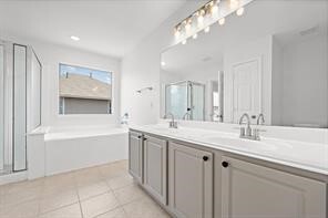 Building Photo - 16546 Cairngrove Ln