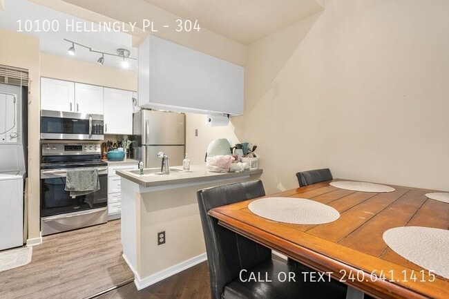 Building Photo - 10100 Hellingly Pl