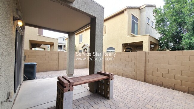 Building Photo - 1350 S Greenfield Rd