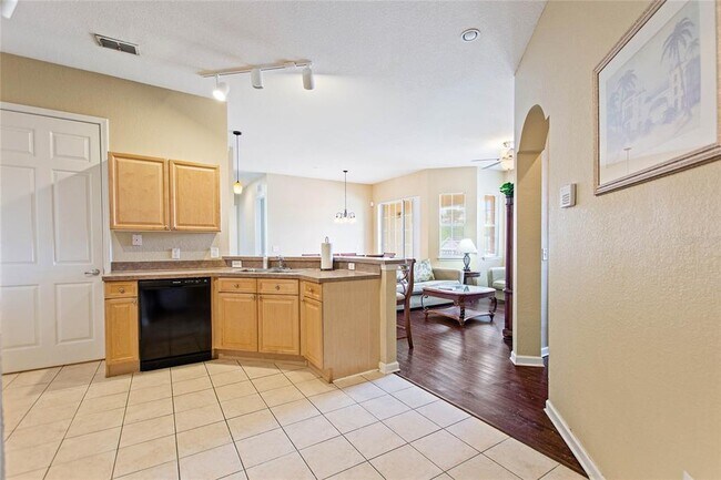 Building Photo - 206 Terrace Ridge Cir