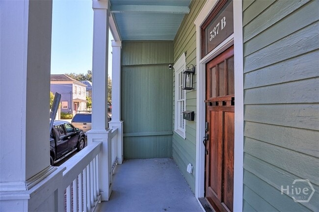 Building Photo - 537 E Congress St