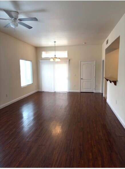 Building Photo - 8985 S Durango Dr