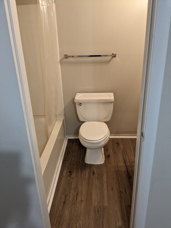 Building Photo - 1241 University Ct