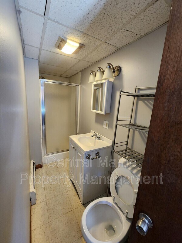 Building Photo - 15 Nomar Ct
