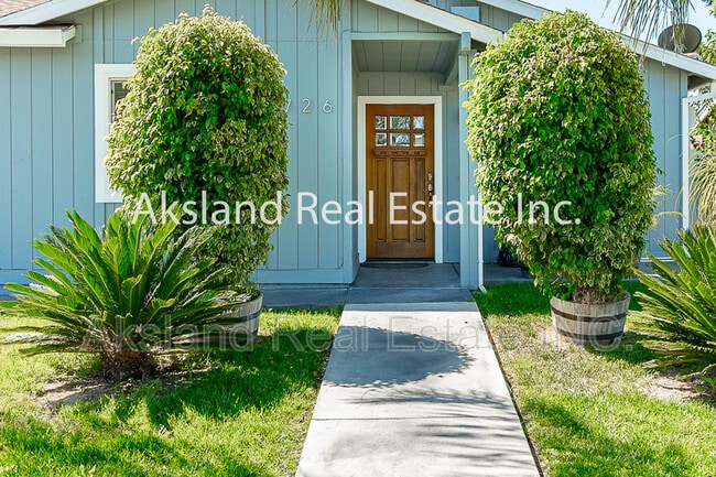 Building Photo - 726 Milestone Dr
