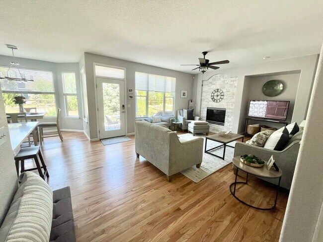 Building Photo - The Farm | 4,700+ Sq Ft, 5+ Bed/5 Bath, Cherry Creek Schools – Available August 1st