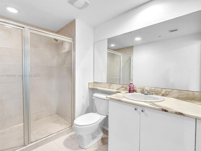 Building Photo - 18800 NE 29th Ave