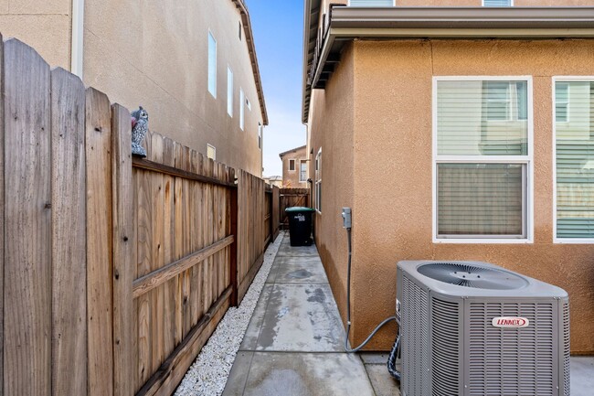 Building Photo - $2,495 HWY 41 & Ave. 12, 3 Bedroom 2.5 Bat...