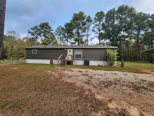 Building Photo - 19598 County Rd 2343