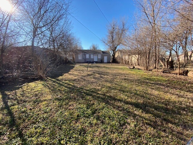 Building Photo - 2927 SW 21st St