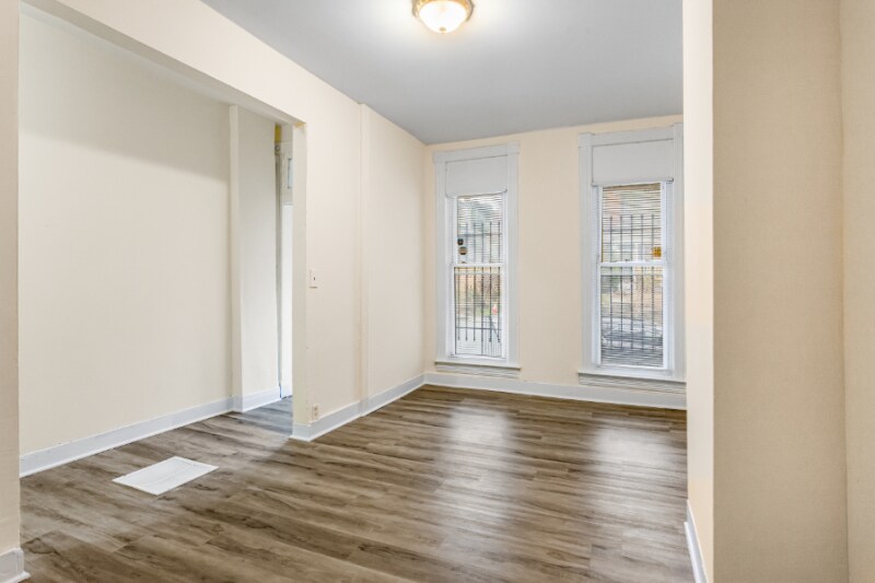 Building Photo - 2945 Walbrook Ave