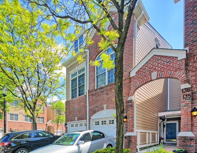 Building Photo - 137 Abbie Ct