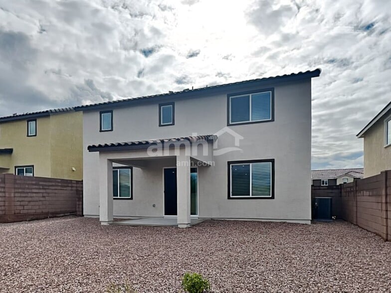 Building Photo - 6076 W Paseo Hilario