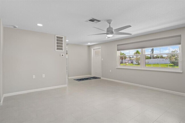 Building Photo - 4105 Topsail Trail