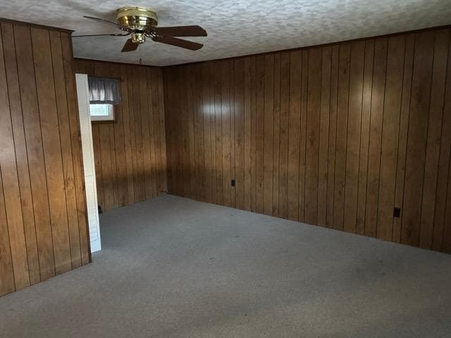 Building Photo - 122 E 25th Ave