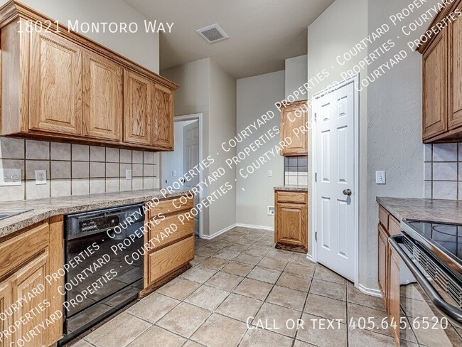 Building Photo - 18021 Montoro Way