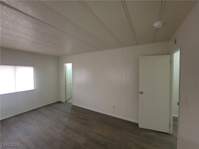 Building Photo - 367 MacFarland Ave