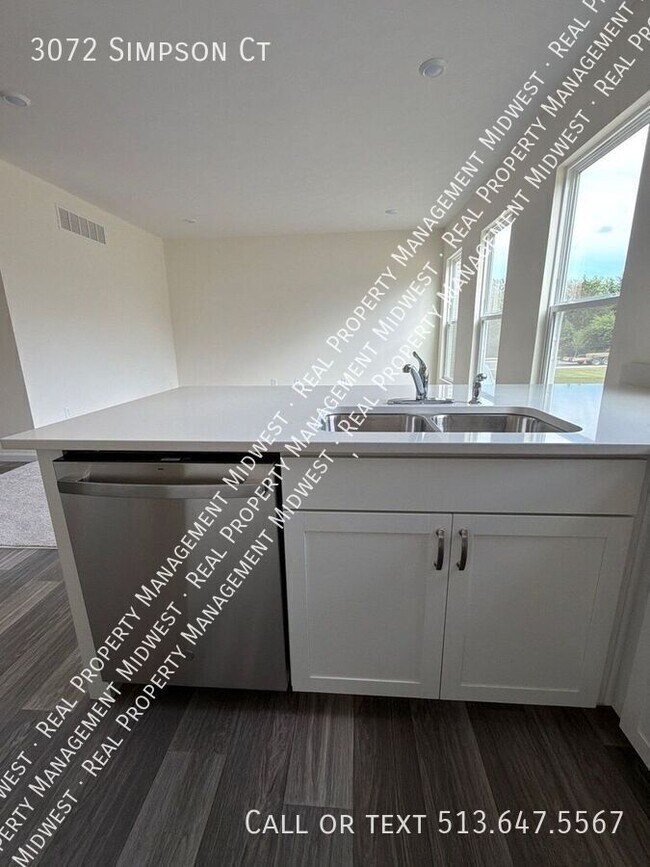 Building Photo - 3072 Simpson Ct
