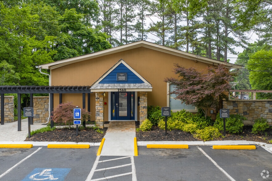 Building Photo - Stratford Ridge