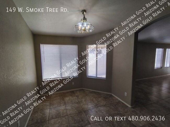 Building Photo - 149 W Smoke Tree Rd