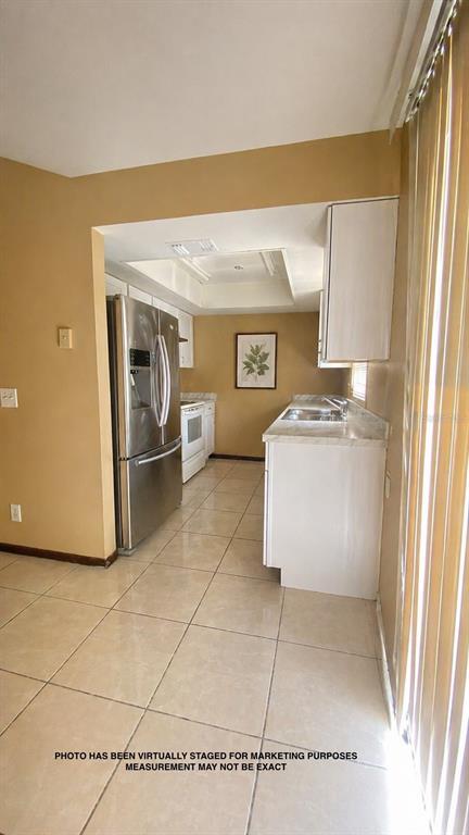 Building Photo - 5565 Telipa Dr