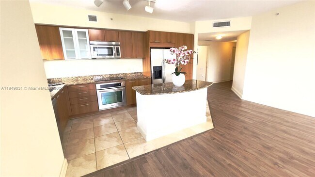 Building Photo - 510 NW 84th Ave