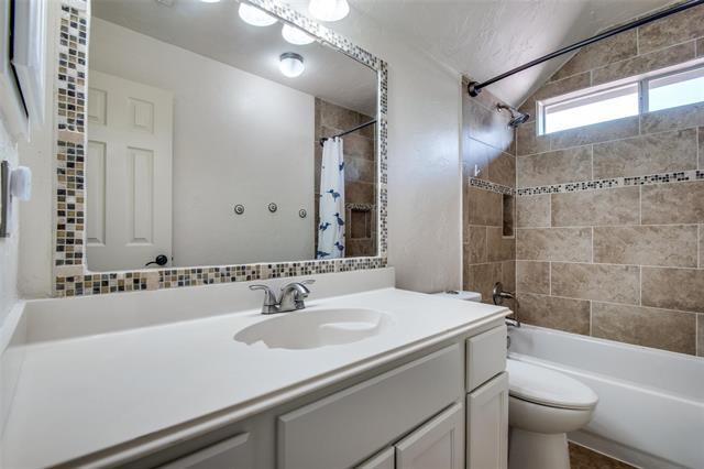 Building Photo - 2905 Furlong Dr W