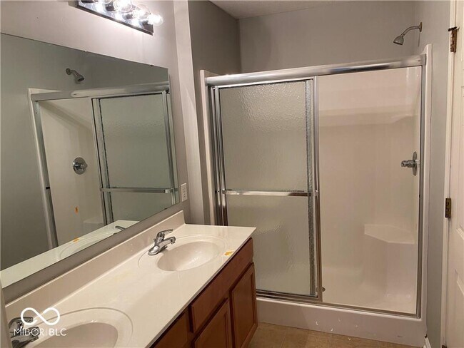Building Photo - 5608 Castor Way