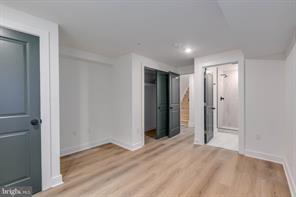 Building Photo - 1222 W Silver St