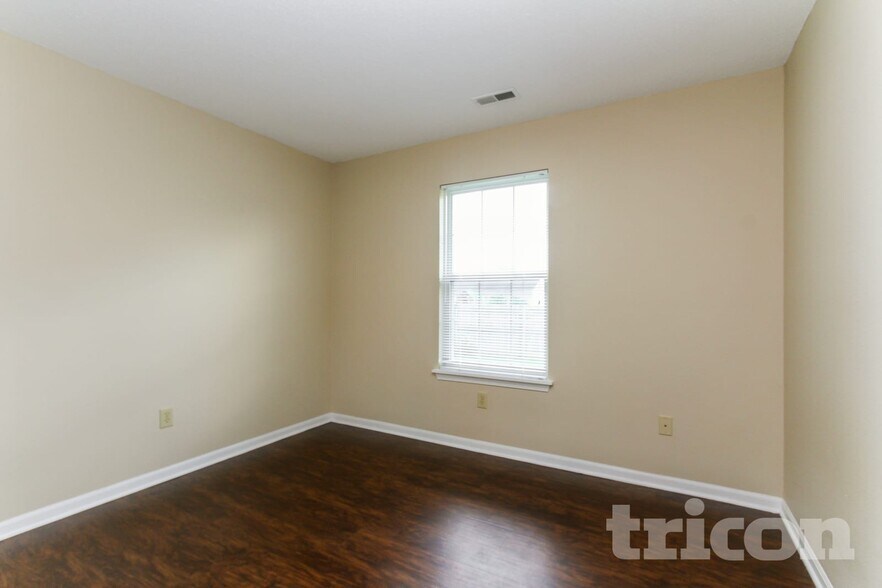 Building Photo - 4211 Dunedin Ct