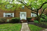 Building Photo - 142 South St