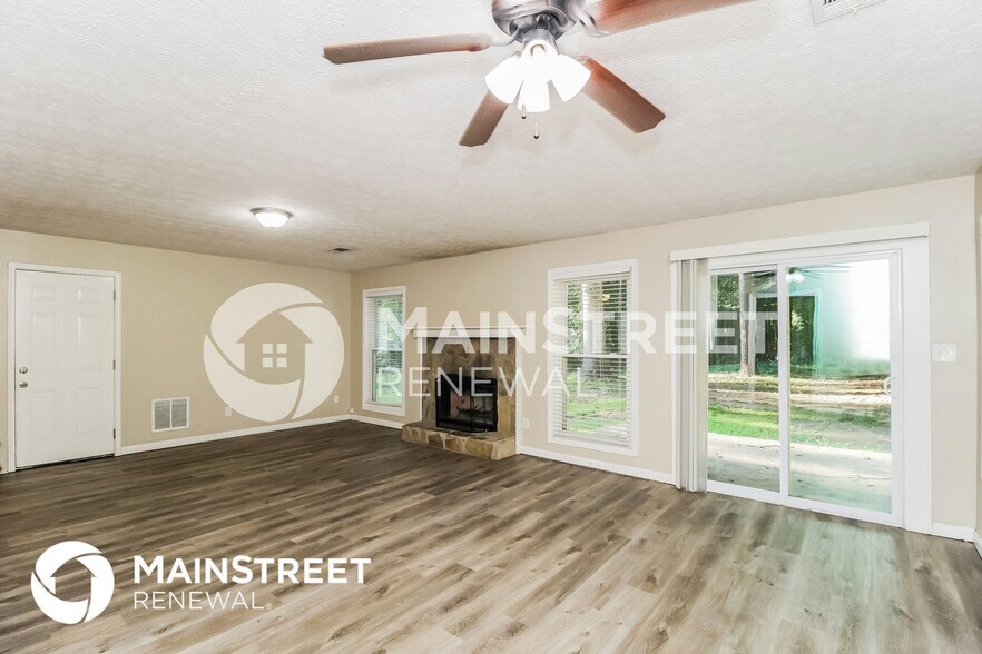 Building Photo - 5824 Stonehaven Dr NW