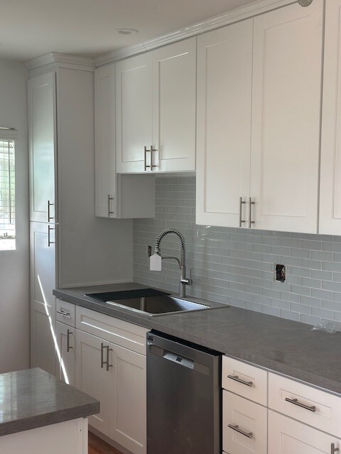 Building Photo - 2728 3rd St