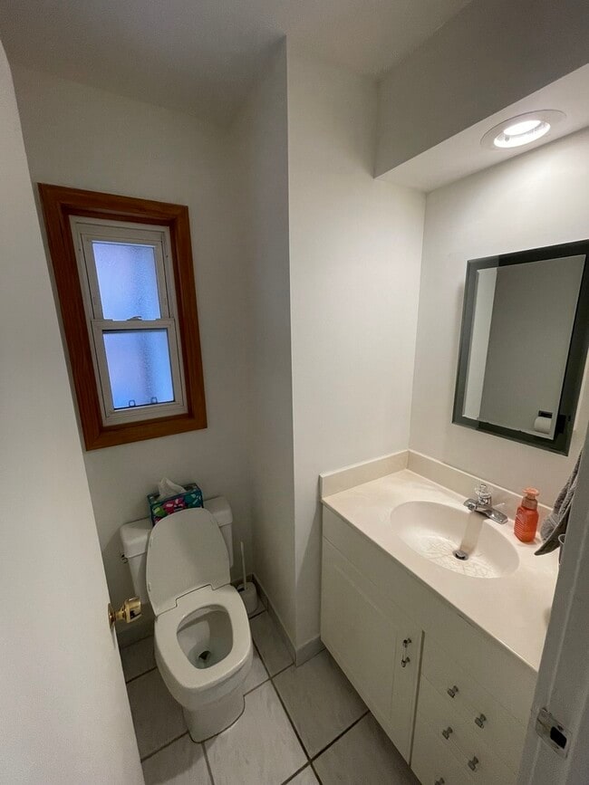 Building Photo - 8326 Christiana Ave