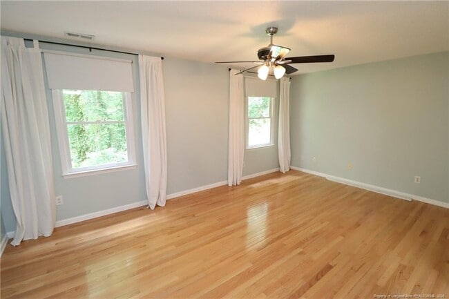 Building Photo - 109 Candy Apple Ct