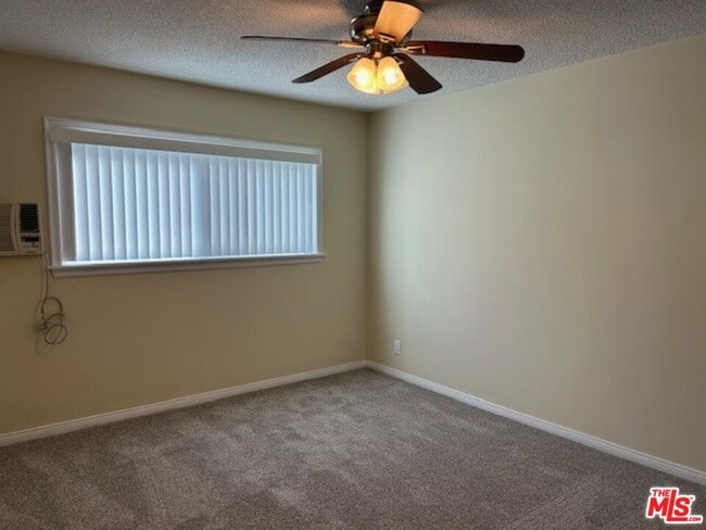 Building Photo - 1428 S Bedford St