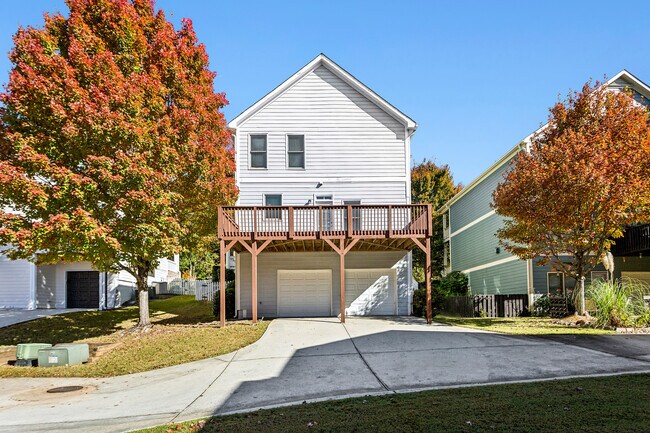 Building Photo - 1856 Perry Blvd NW