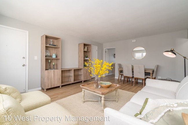 Building Photo - 34-46 S Kensington Ave