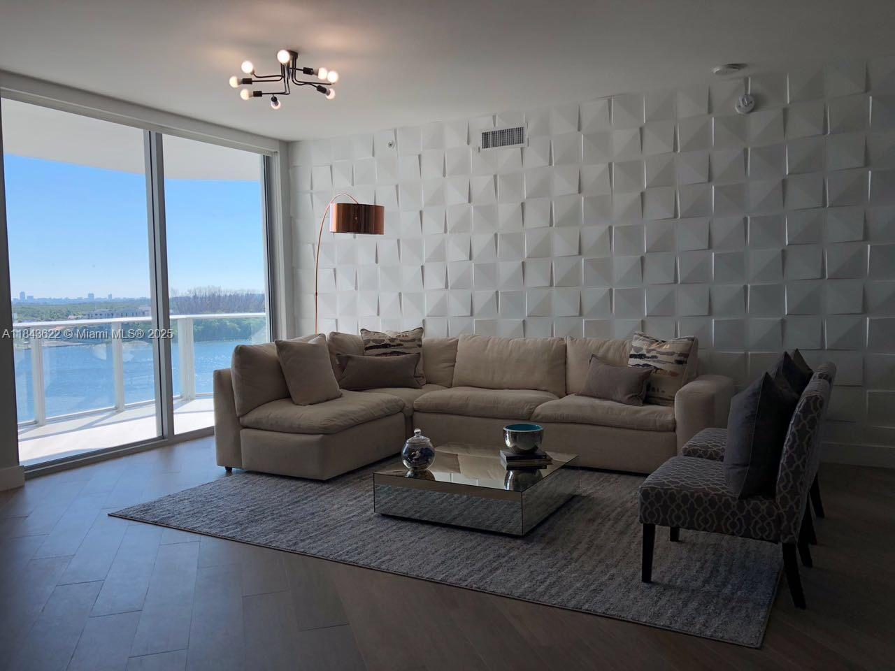 Building Photo - 17111 Biscayne Blvd
