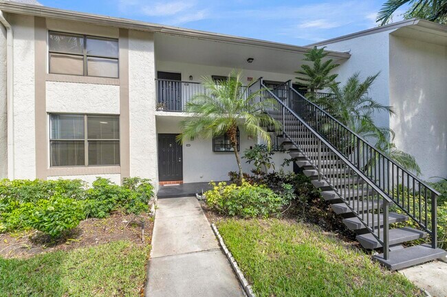 Building Photo - 1256 S Military Trail