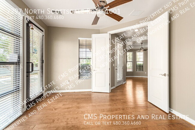 Building Photo - 7297 N Scottsdale Rd