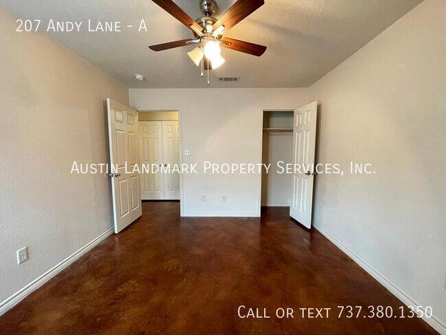 Building Photo - 207 Andy Ln