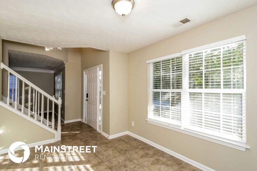 Building Photo - 836 Revena Dr