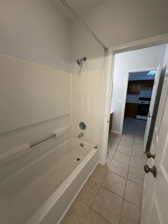 Building Photo - 14121 Faulkner Ct