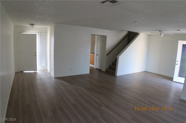 Building Photo - 1303 Ebbetts Pass