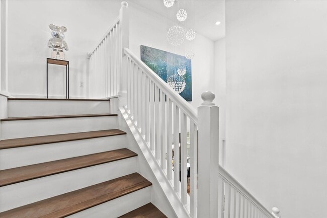 Building Photo - Waterfront Luxury Living | Private Dock + Direct Tampa Bay Access