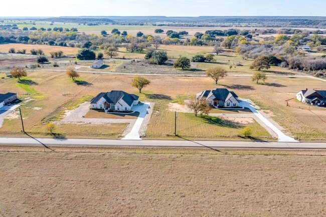 Building Photo - Amazing 5 Bed, 3 Bath New Build- Beautiful...