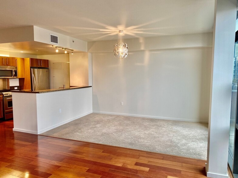 Dining room - 350 11th Ave