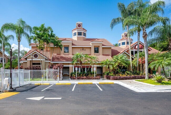 Building Photo - 15560 SW 104th Terrace