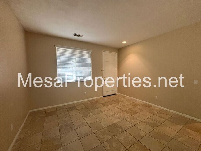 Building Photo - 16677 Desert Lily St